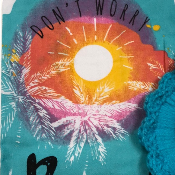 Kitchen linen towel & oven towel hanger - Picture 3 of 5